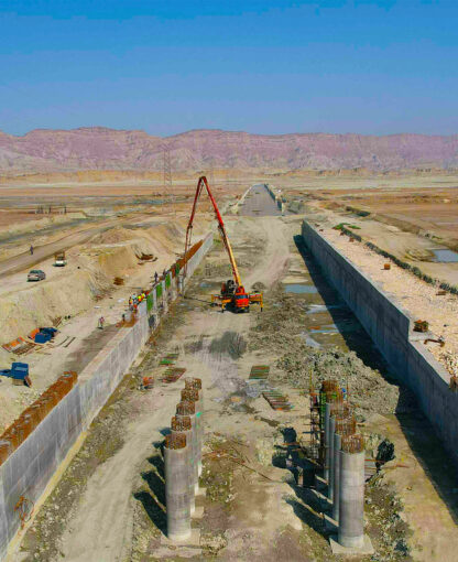 فاز اول تاسیسات زیربنایی اراضی 2400 هکتاری بندر شهید رجایی